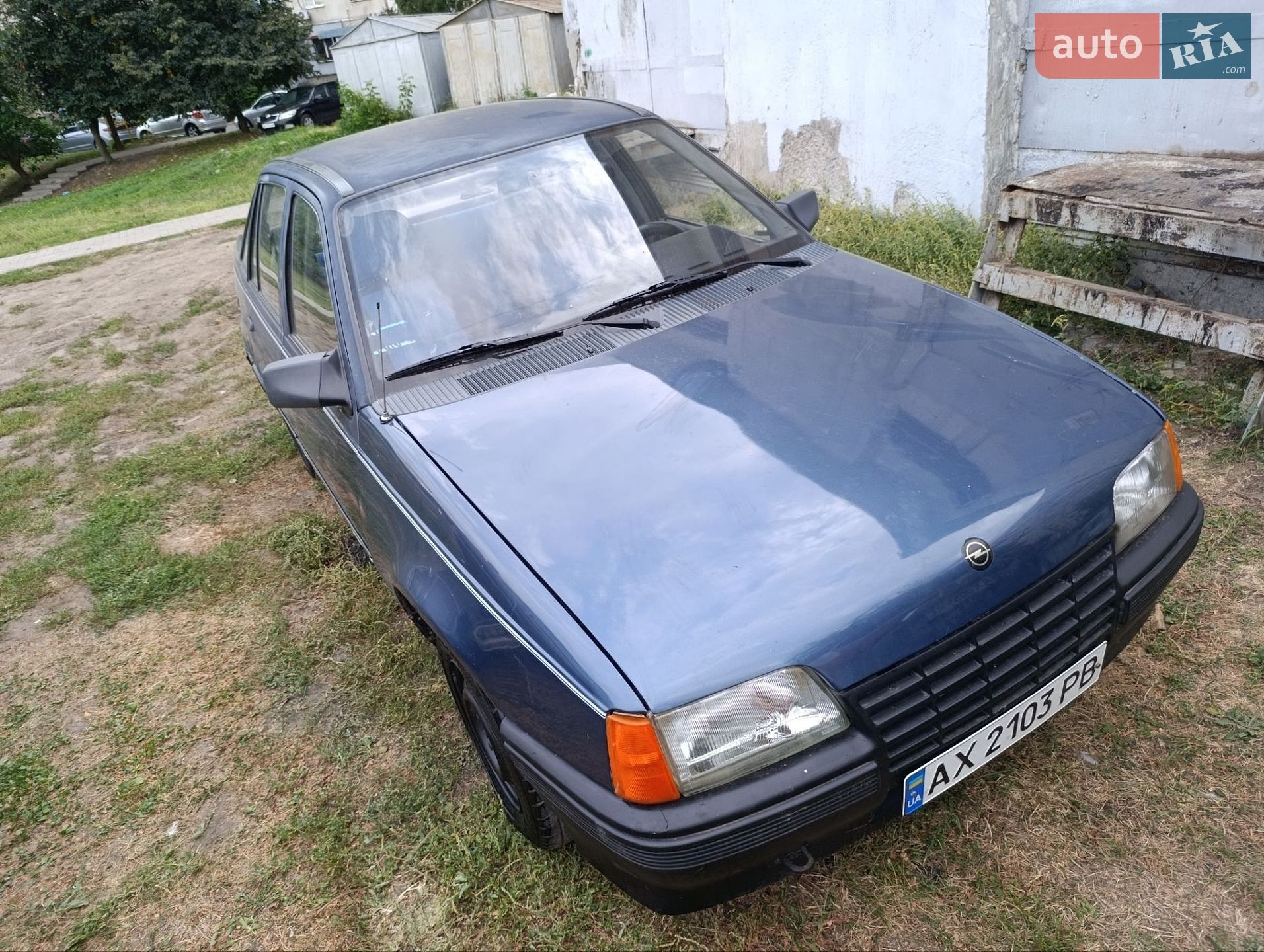 Opel Kadett 1987 VIN W0L000049H2667245 фото оголошення 6 з 19