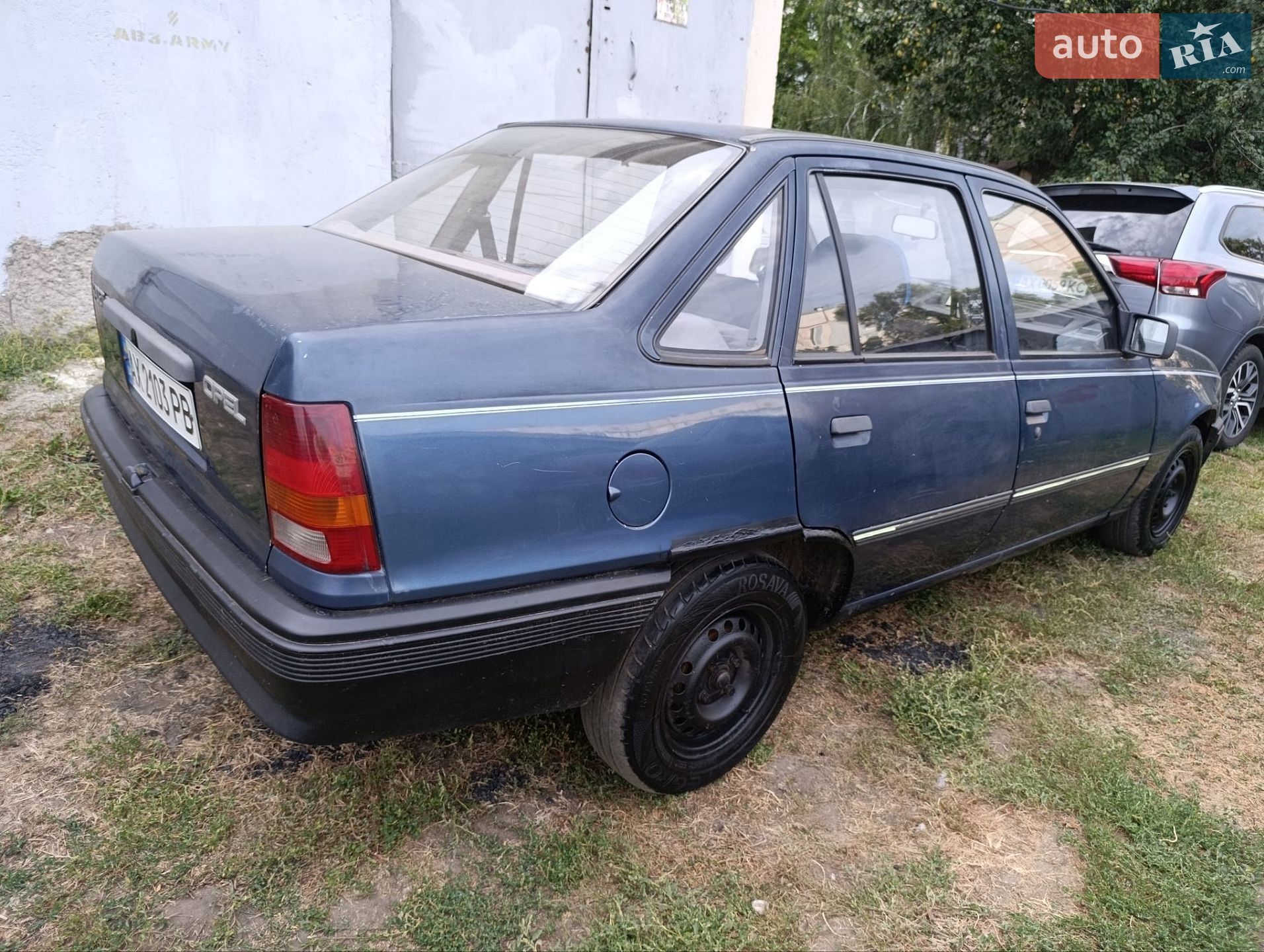 Opel Kadett 1987 VIN W0L000049H2667245 фото оголошення 12 з 19