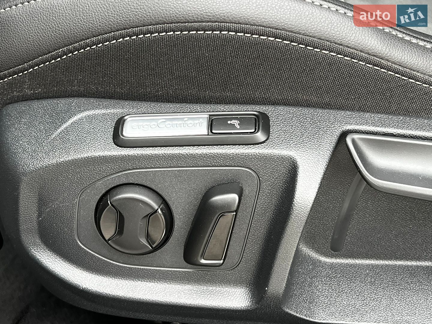 Volkswagen Arteon 2022 VIN WVWZZZ3HZNE005789 фото оголошення 21 з 39