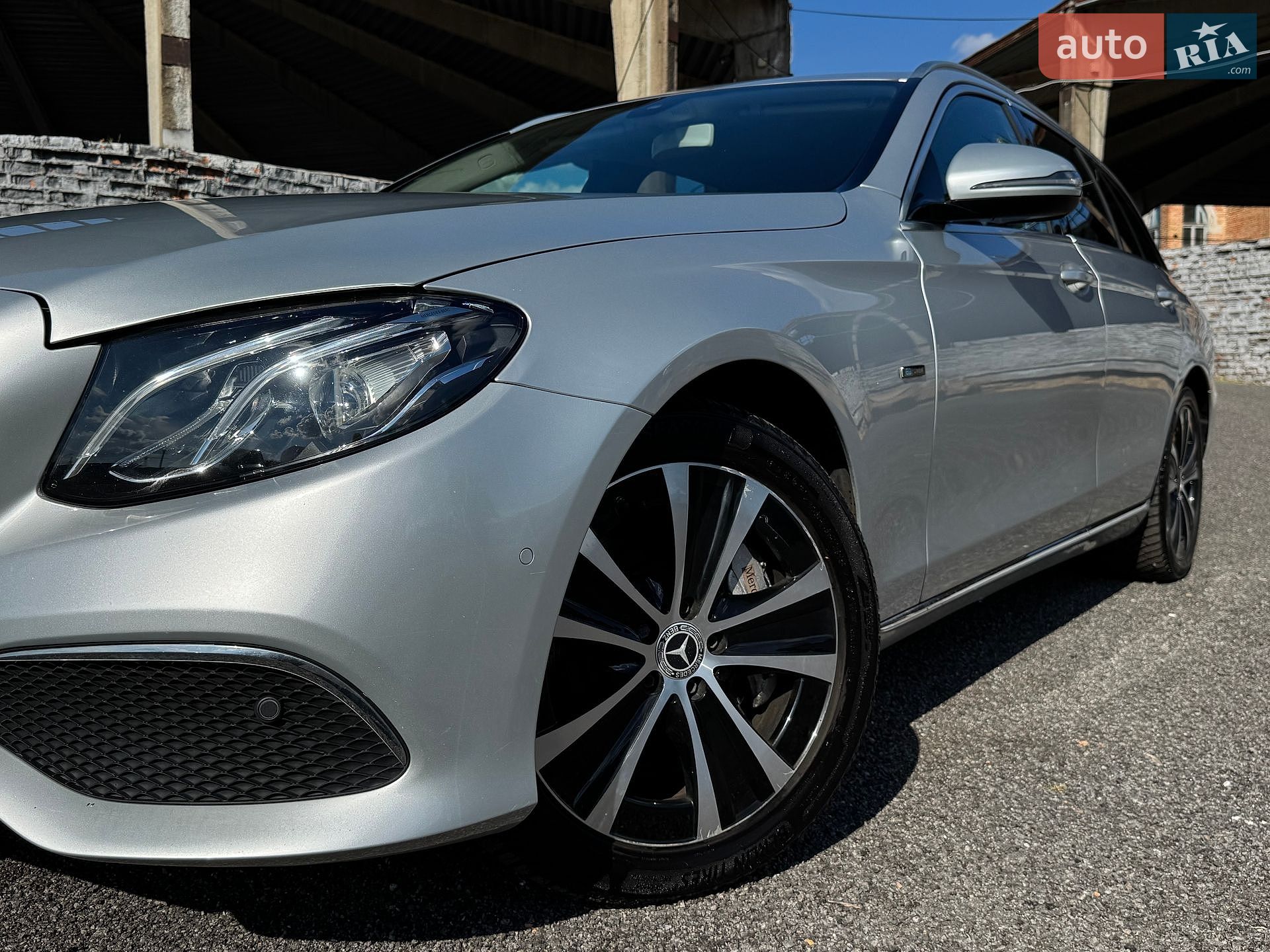 Mercedes-Benz E-Class 2019 VIN WDD2132161A722944 фото оголошення 3 з 81