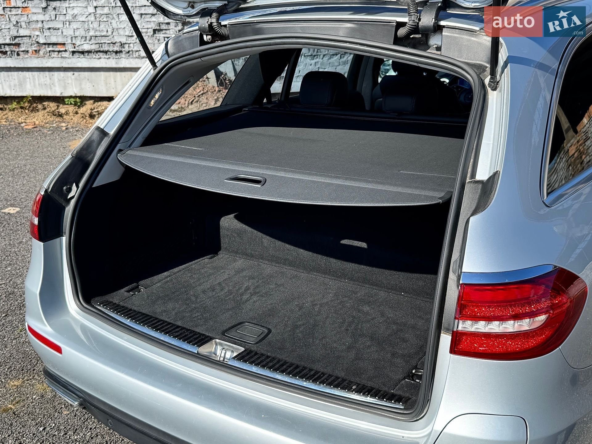 Mercedes-Benz E-Class 2019 VIN WDD2132161A722944 фото оголошення 37 з 81
