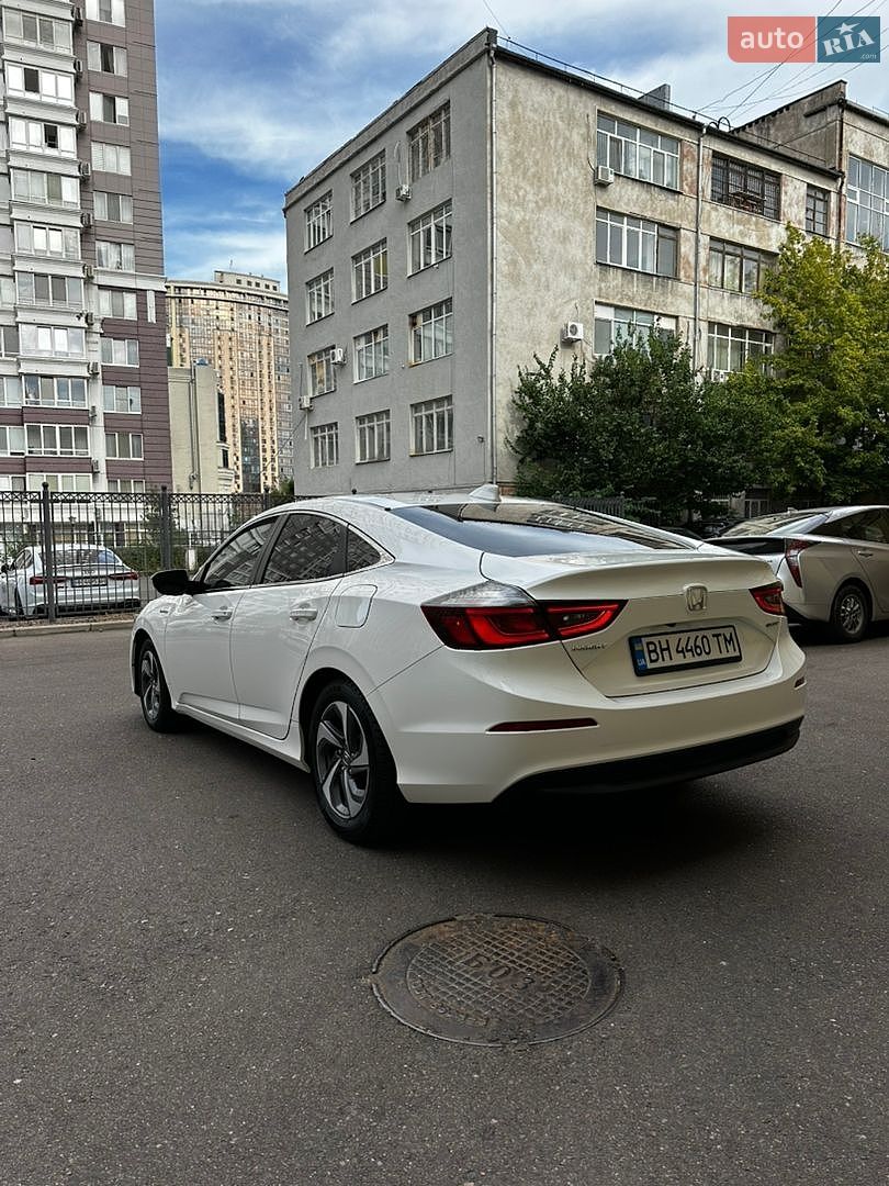 Honda Insight 2018 VIN 19XZE4F5XKE005641 фото оголошення 6 з 21