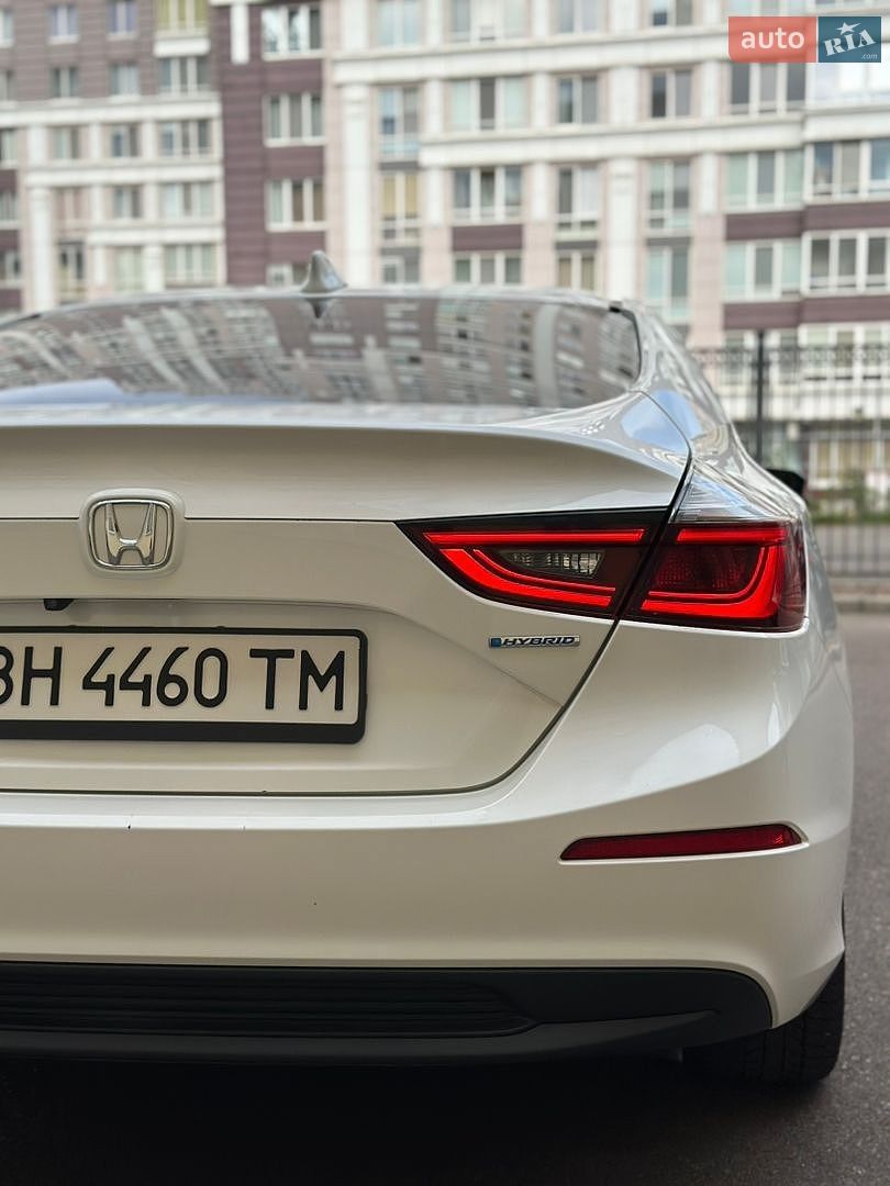 Honda Insight 2018 VIN 19XZE4F5XKE005641 фото оголошення 11 з 21
