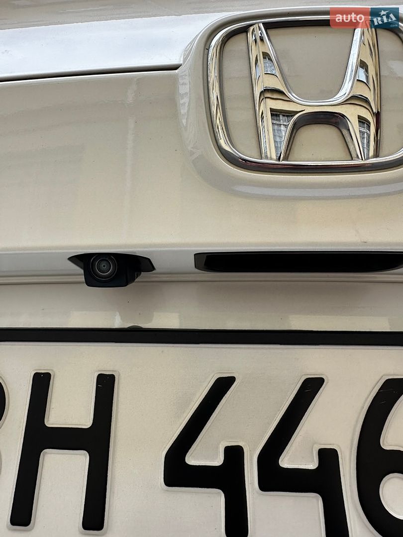 Honda Insight 2018 VIN 19XZE4F5XKE005641 фото оголошення 16 з 21