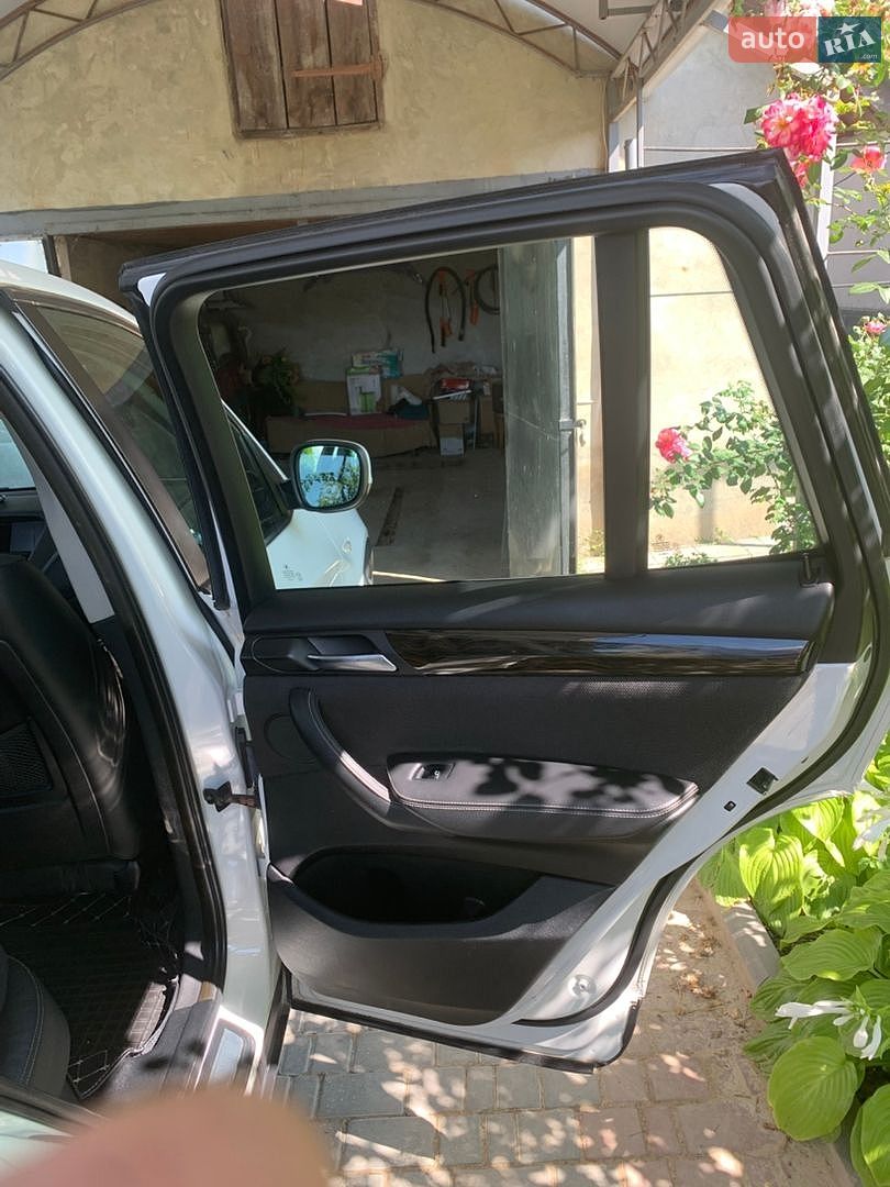 BMW X3 2011 VIN WBAWY31030L557964 фото оголошення 9 з 38
