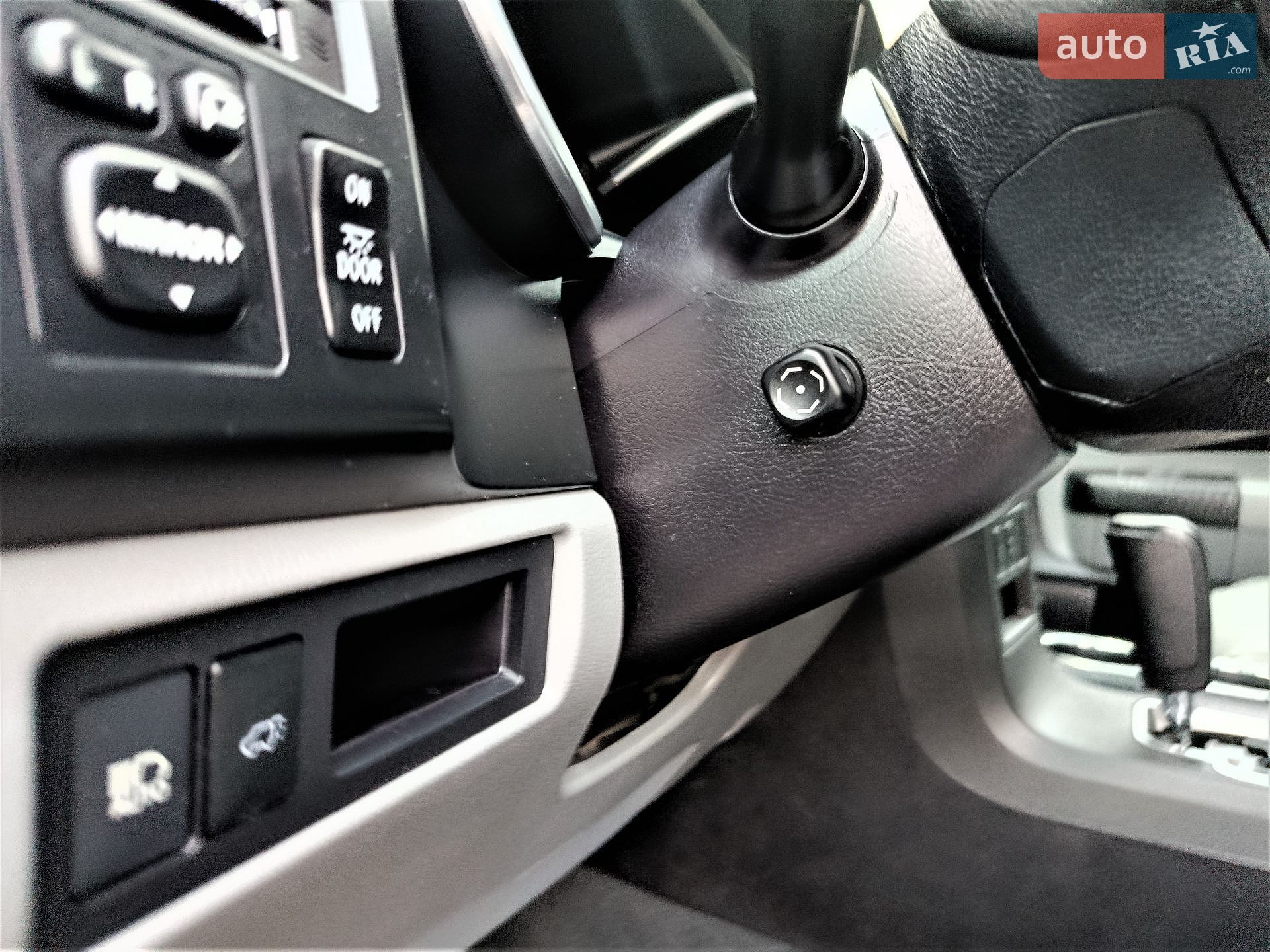 Toyota Sequoia 2018 VIN 5TDJY5G13KS167560 фото оголошення 27 з 60