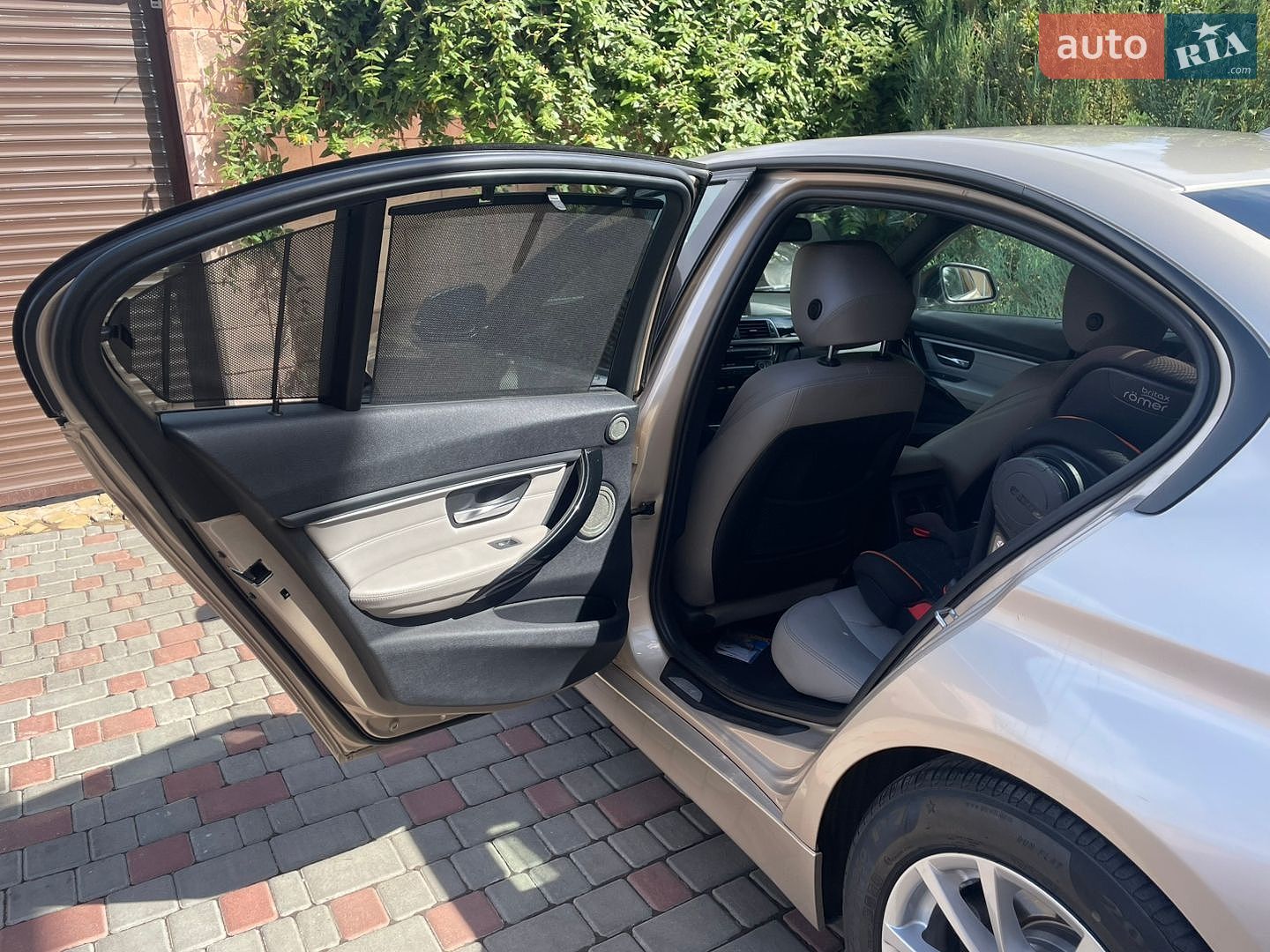 BMW 3 Series 2013 VIN WBA3A5C58DF601042 фото оголошення 8 з 24