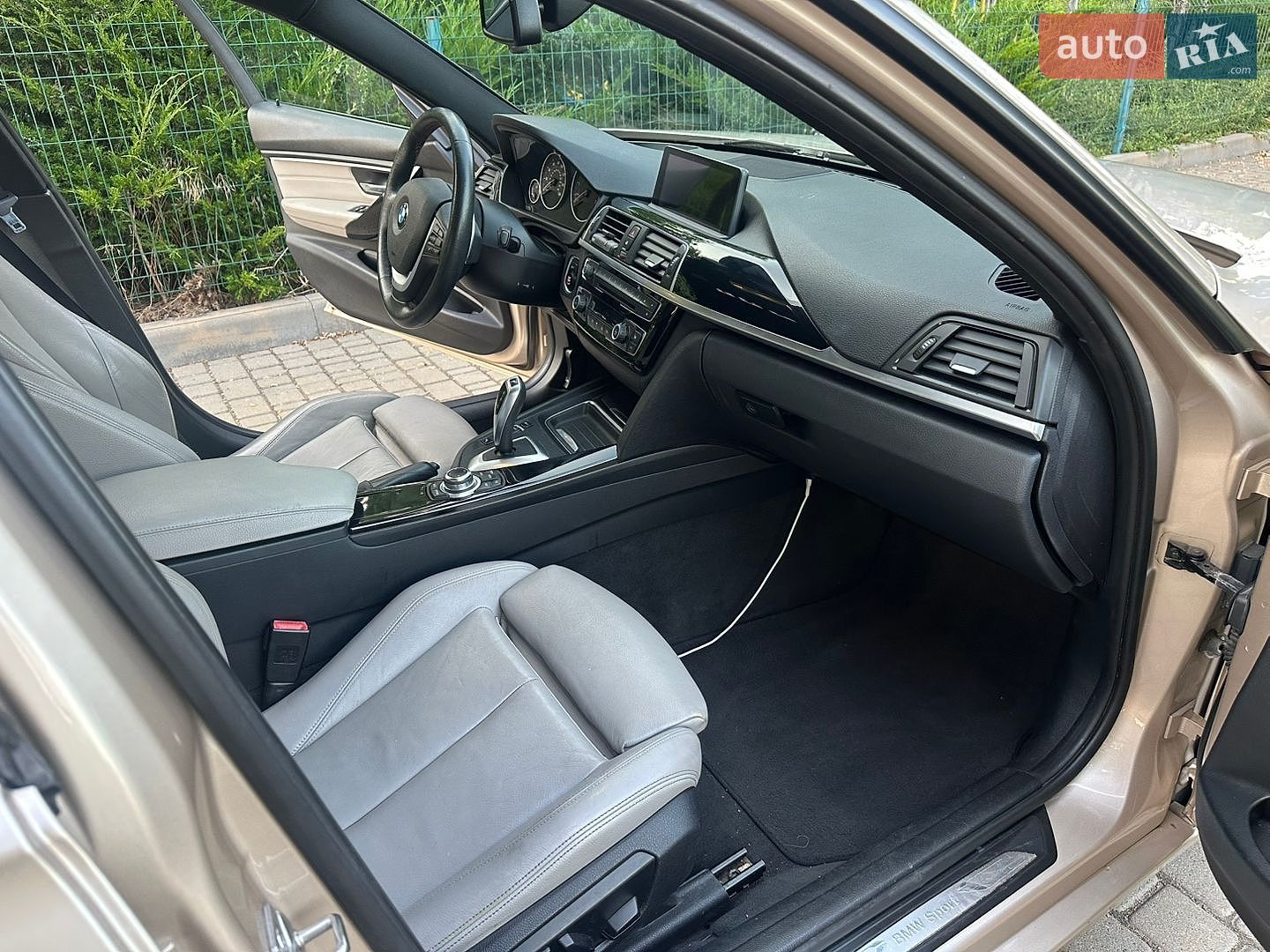 BMW 3 Series 2013 VIN WBA3A5C58DF601042 фото оголошення 13 з 24