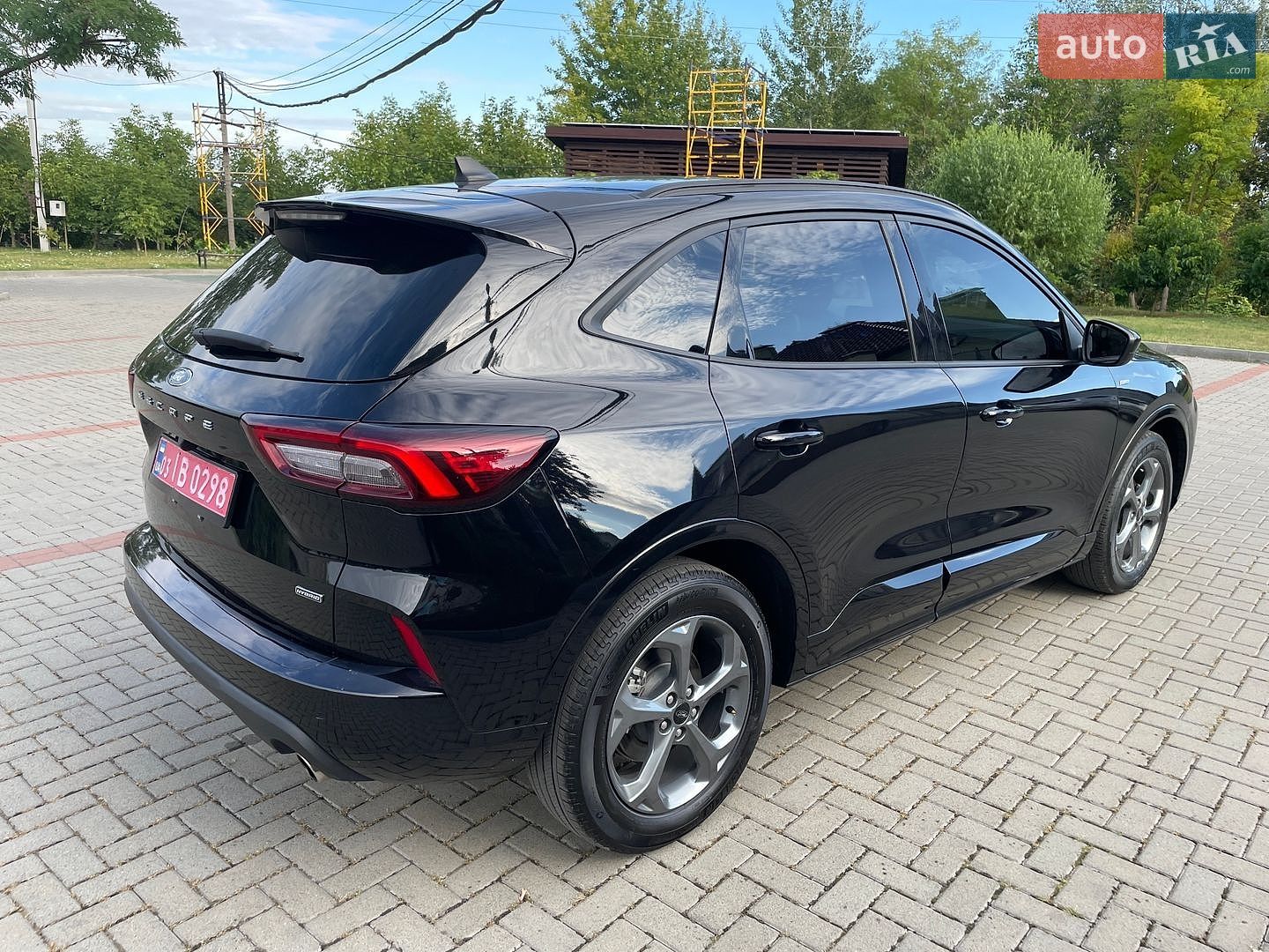 Ford Escape 2023 VIN 1FMCU0MZ2PUB32976 фото оголошення 14 з 32