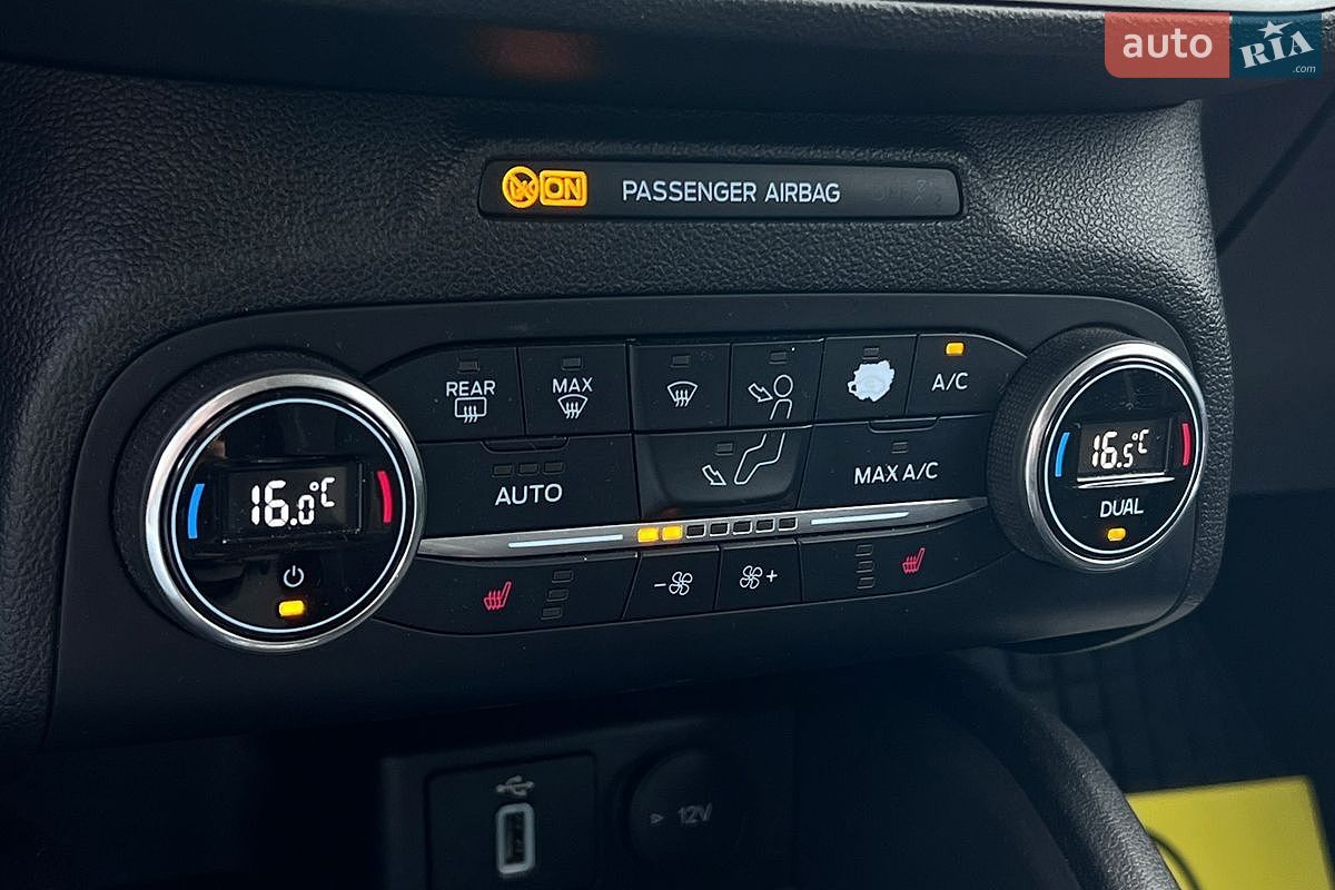 Ford Focus 2019 VIN WF0NXXGCHNKU58659 фото оголошення 18 з 22