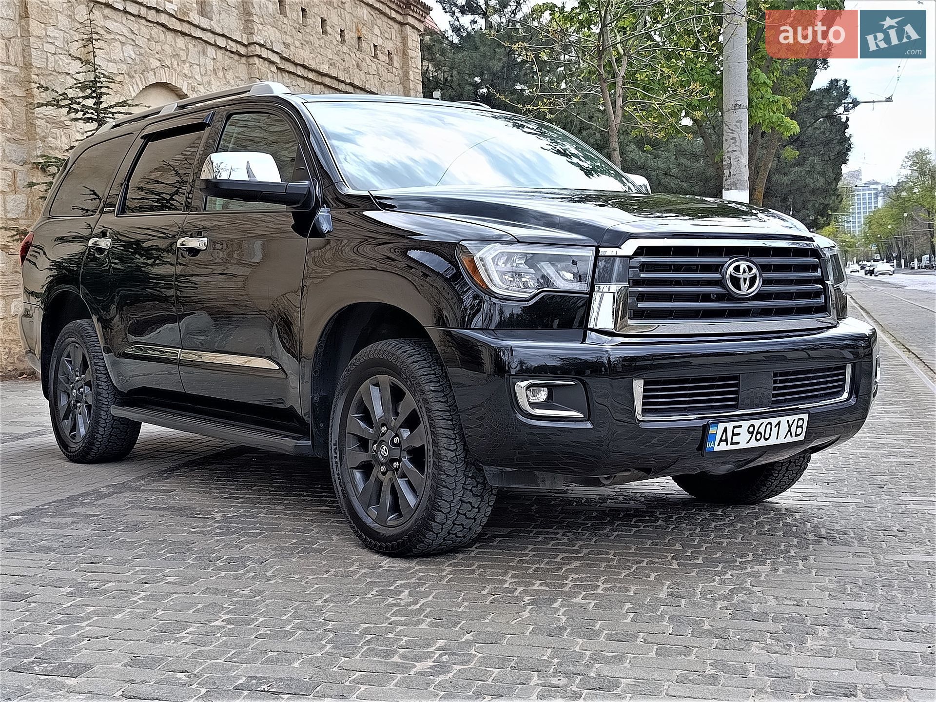 Toyota Sequoia 2018 VIN 5TDJY5G13KS167560 фото оголошення 51 з 60