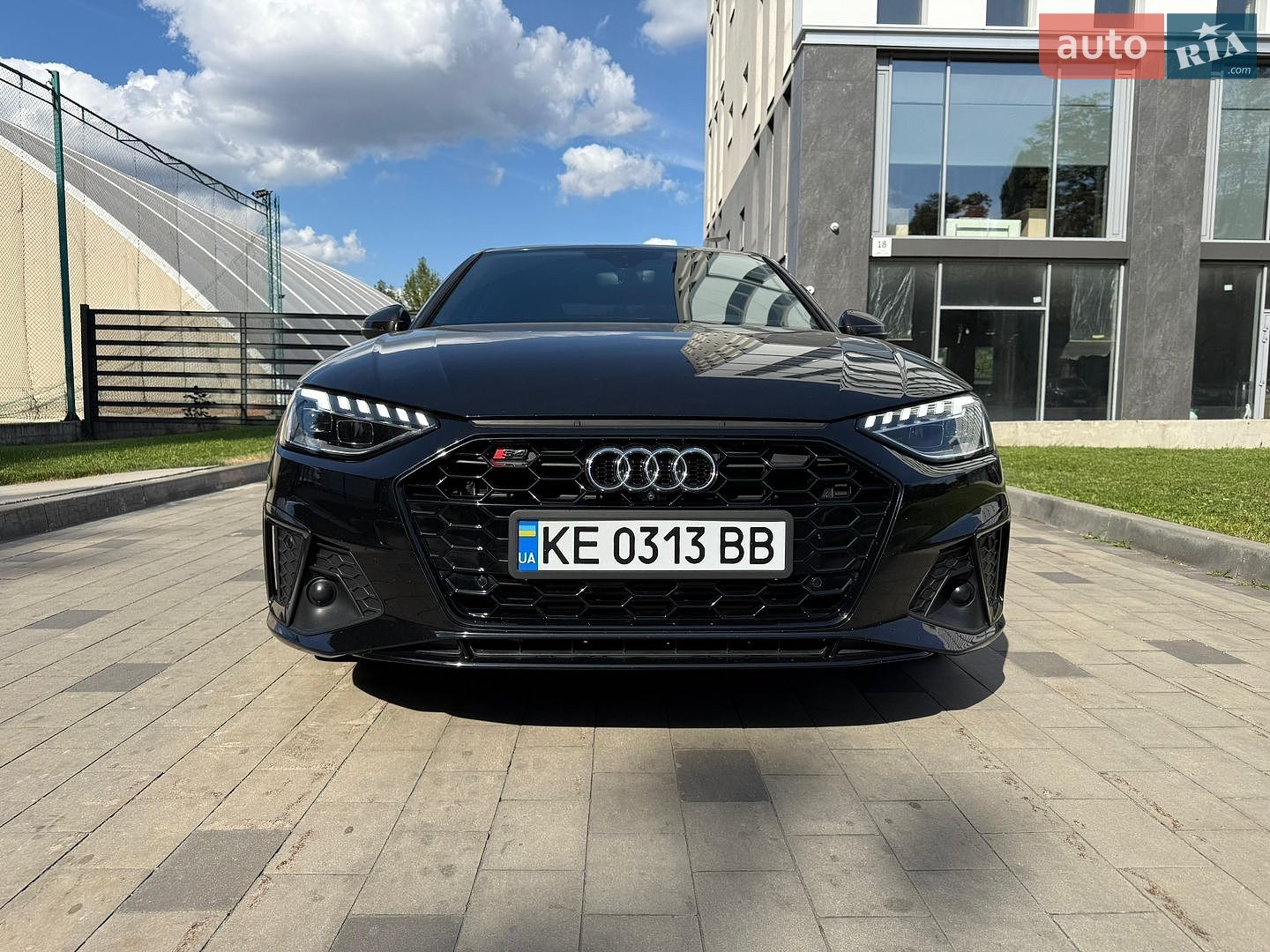 Audi S4 2017 VIN WAUC4AF48JA068914 фото оголошення 10 з 23