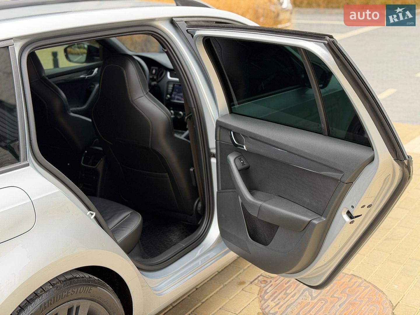Skoda Octavia 2014 VIN TMBJK9NE6E0219785 фото оголошення 30 з 80