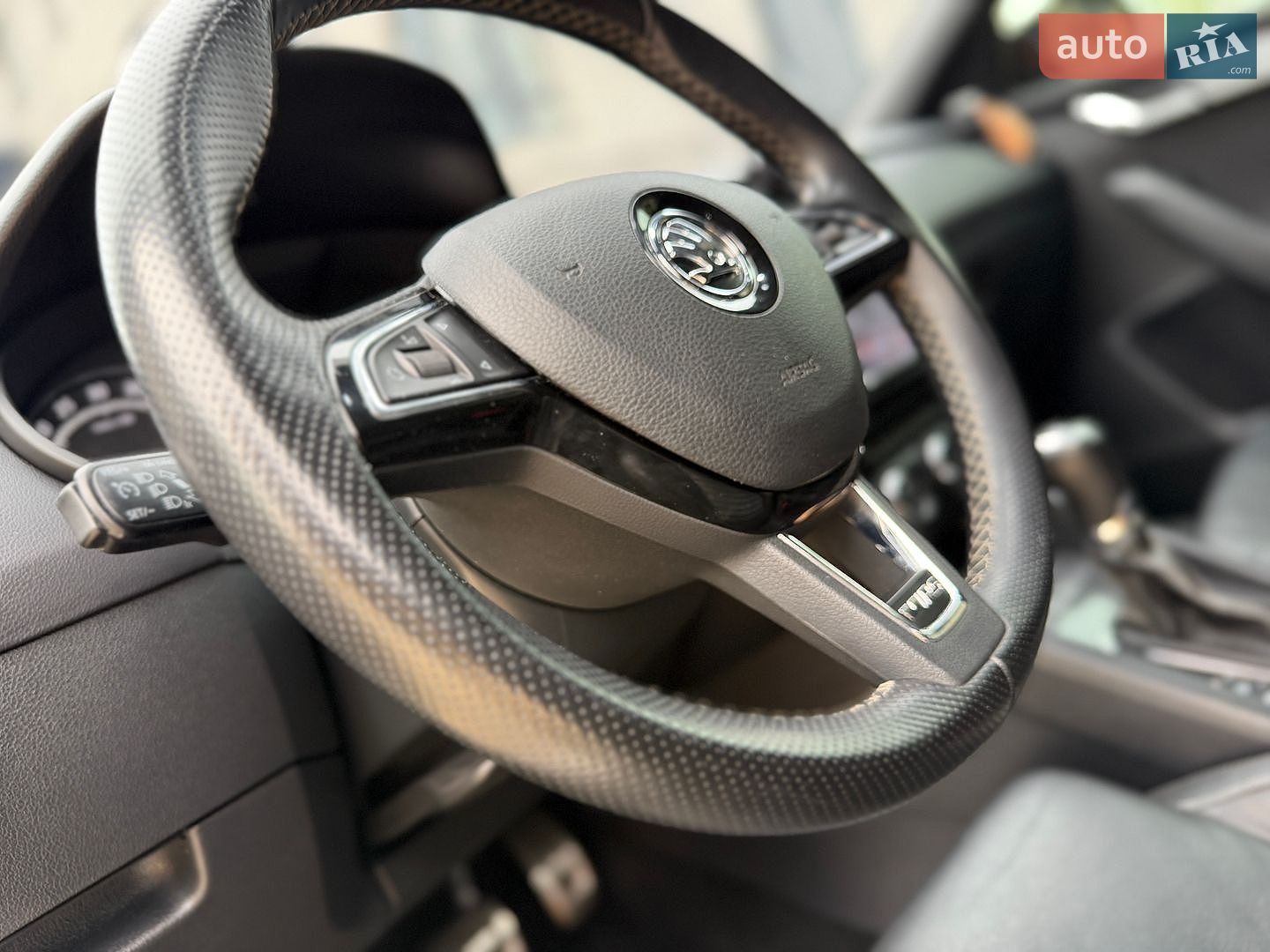 Skoda Octavia 2014 VIN TMBJK9NE6E0219785 фото оголошення 39 з 80