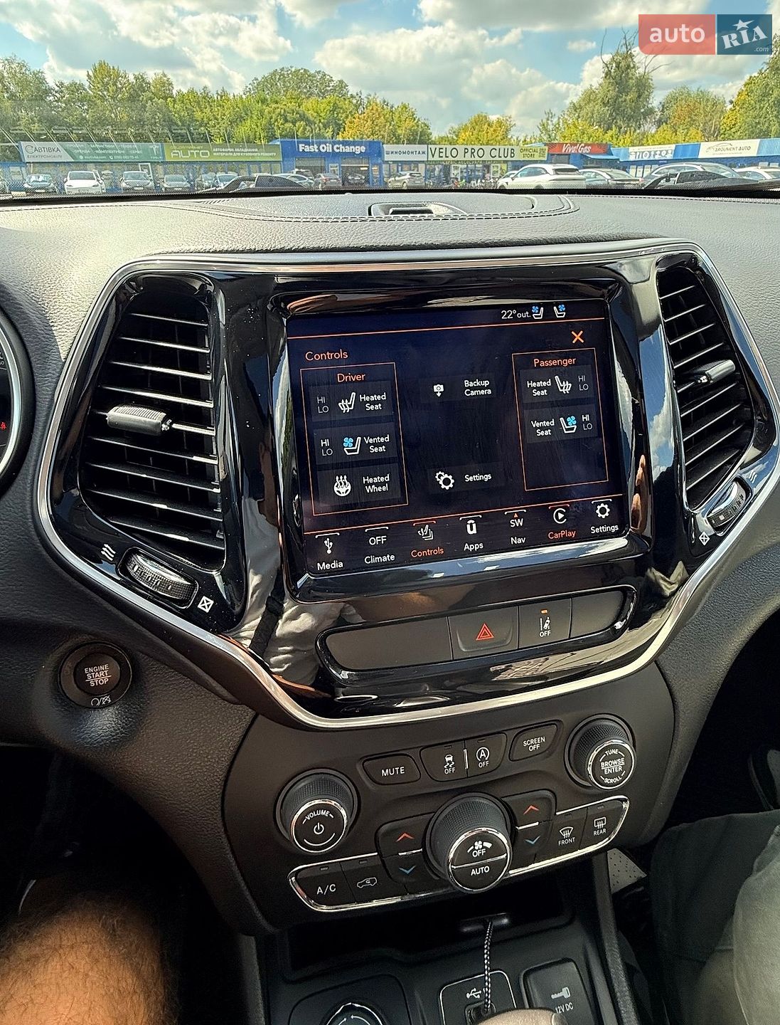 Jeep Cherokee 2022 VIN 1C4PJMDXXND548310 фото оголошення 19 з 28