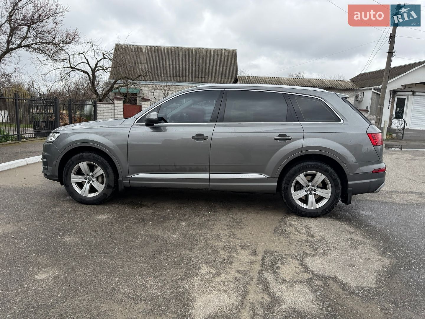 Audi Q7 2016 VIN WAUZZZ4M3HD013549 фото оголошення 2 з 27