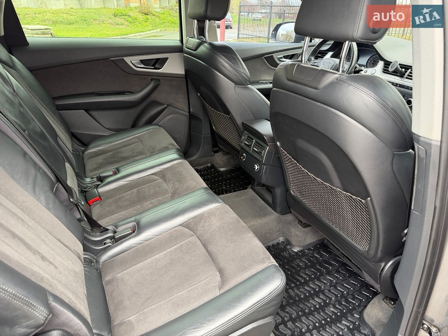 Audi Q7 2016 VIN WAUZZZ4M3HD013549 фото оголошення 13 з 27