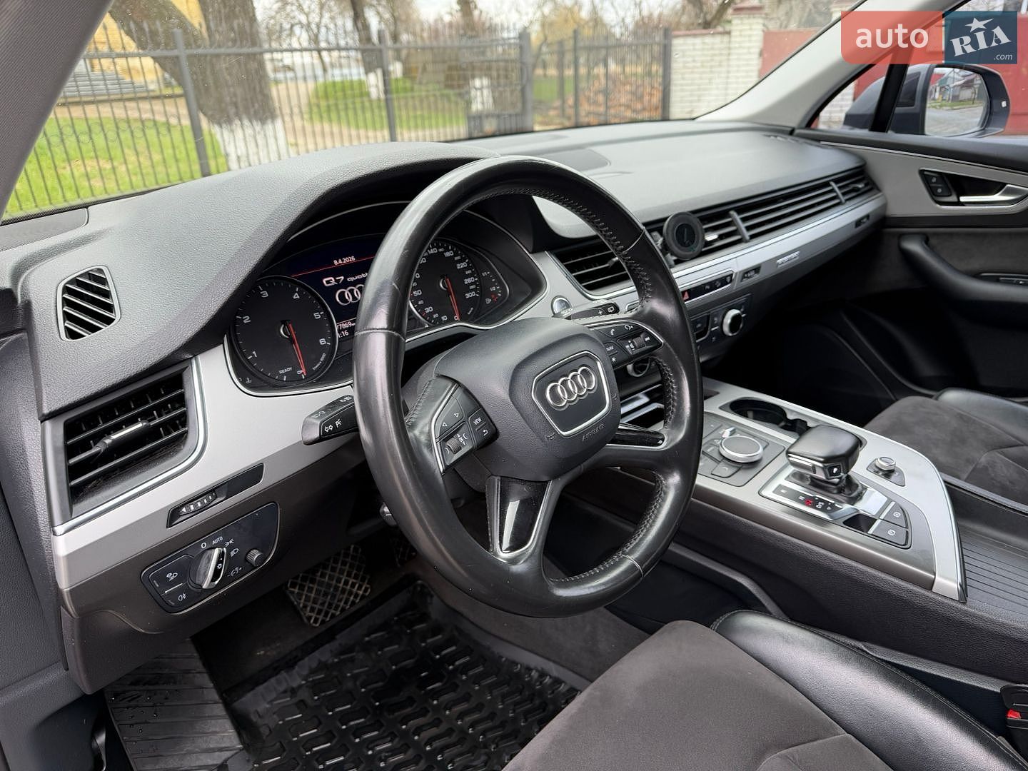 Audi Q7 2016 VIN WAUZZZ4M3HD013549 фото оголошення 18 з 27