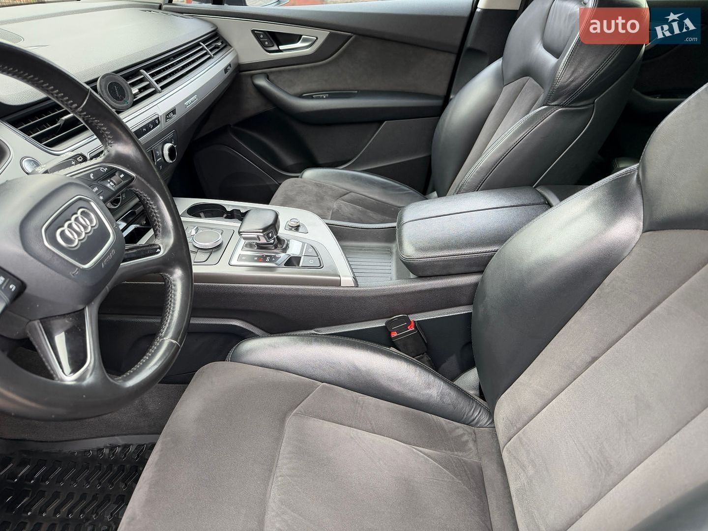 Audi Q7 2016 VIN WAUZZZ4M3HD013549 фото оголошення 19 з 27