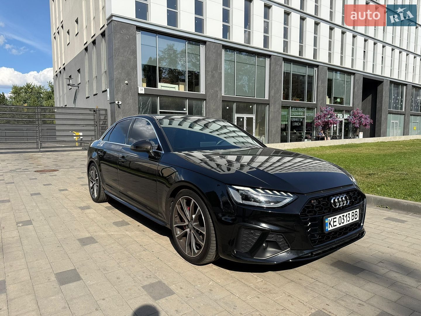 Audi S4 2017 VIN WAUC4AF48JA068914 фото оголошення 7 з 23
