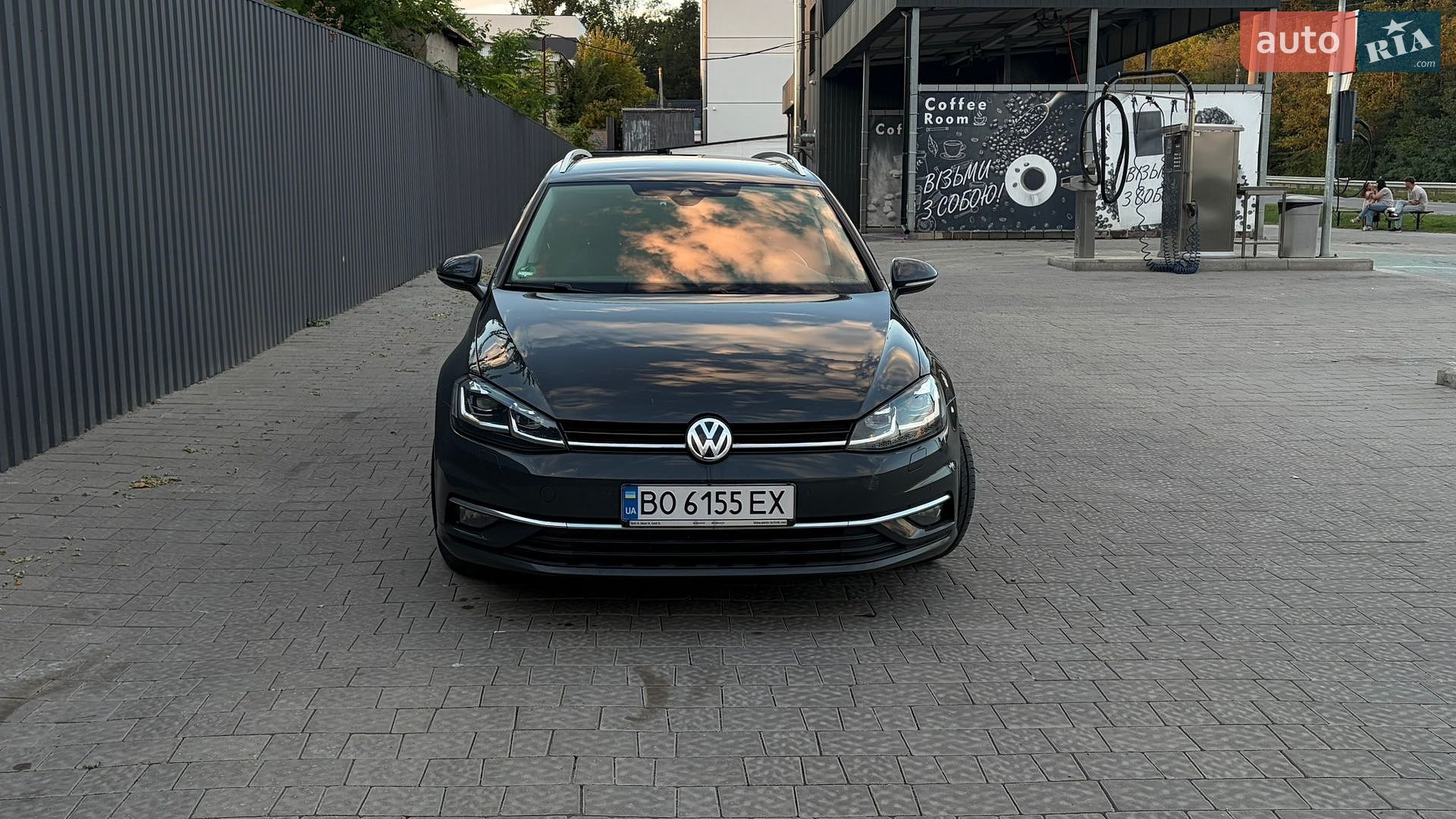 Volkswagen Golf 2018 VIN WVWZZZAUZKP522090 фото оголошення 9 з 28