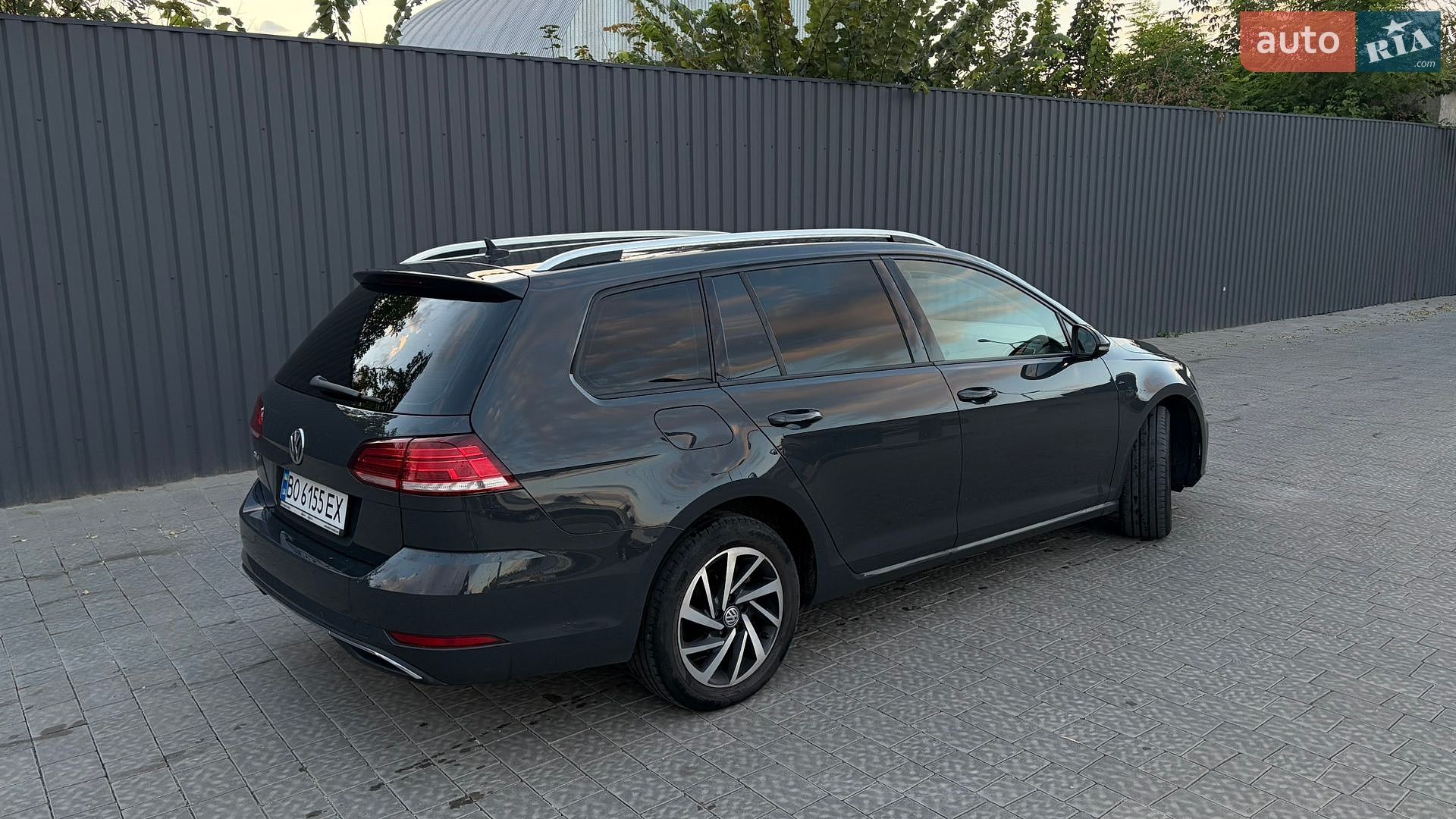 Volkswagen Golf 2018 VIN WVWZZZAUZKP522090 фото оголошення 8 з 28