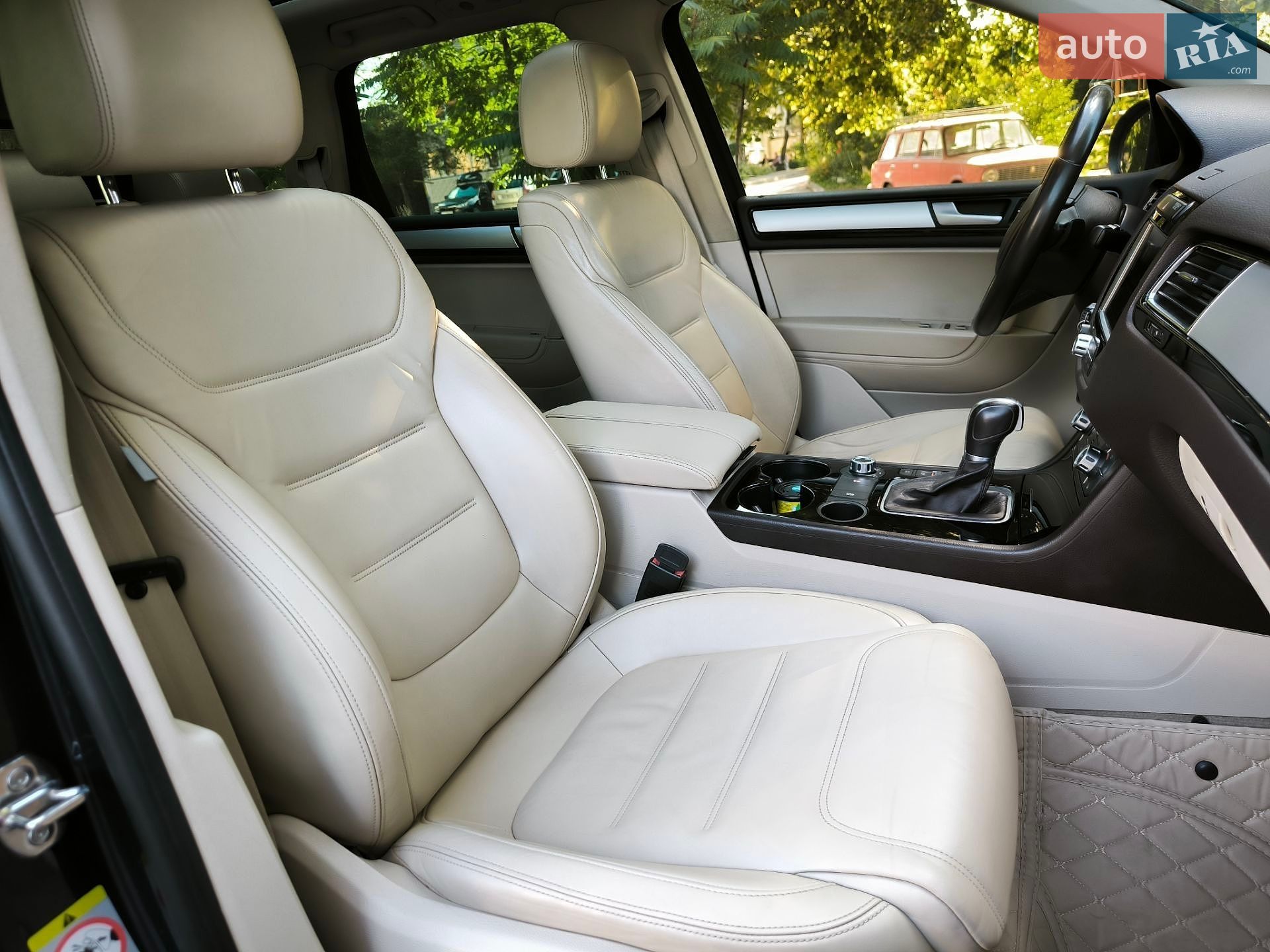 Volkswagen Touareg 2014 VIN WVGZZZ7PZED044873 фото оголошення 67 з 193