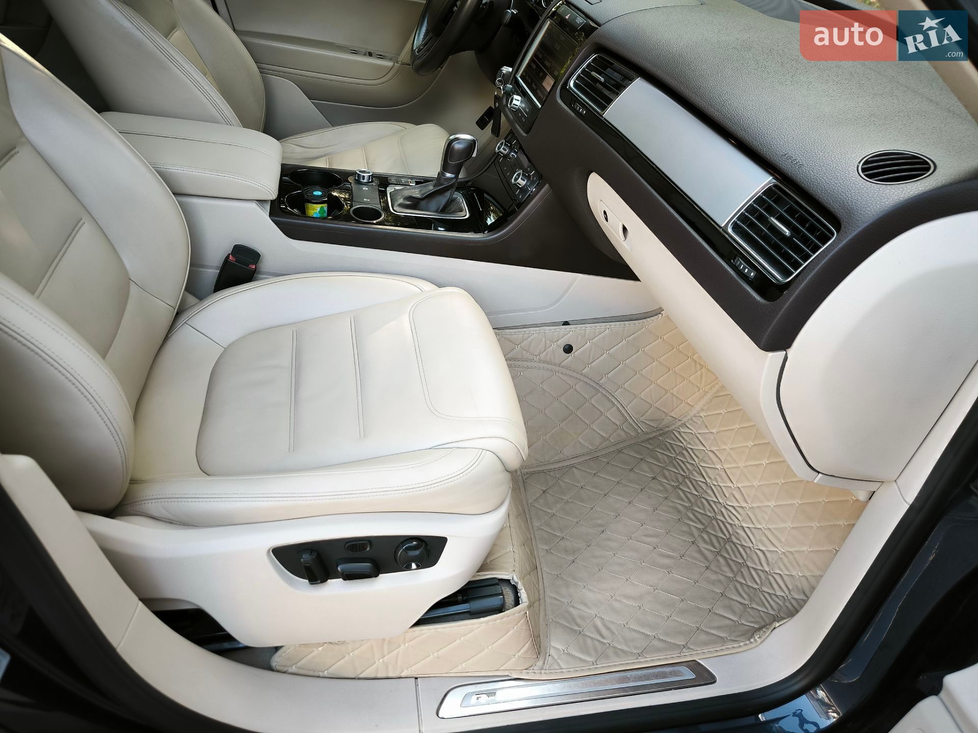 Volkswagen Touareg 2014 VIN WVGZZZ7PZED044873 фото оголошення 68 з 193