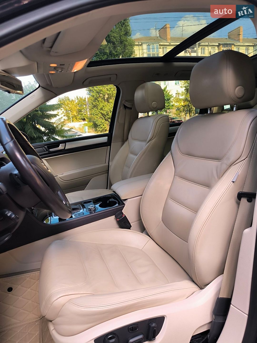 Volkswagen Touareg 2014 VIN WVGZZZ7PZED044873 фото оголошення 55 з 193
