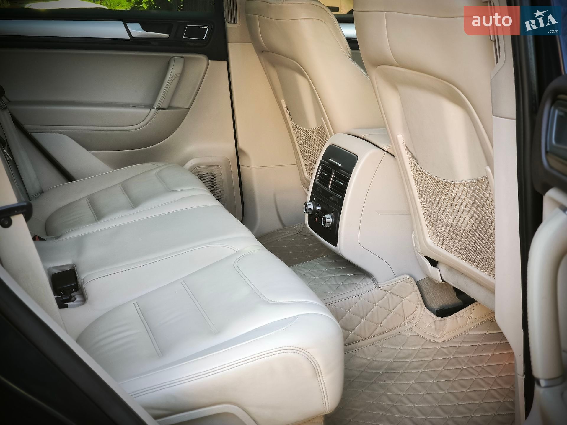 Volkswagen Touareg 2014 VIN WVGZZZ7PZED044873 фото оголошення 154 з 193