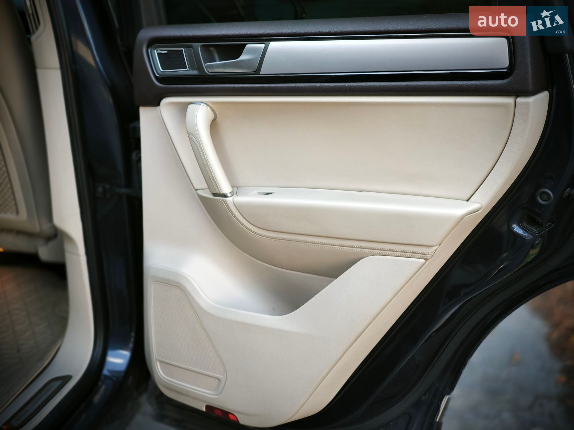 Volkswagen Touareg 2014 VIN WVGZZZ7PZED044873 фото оголошення 149 з 193