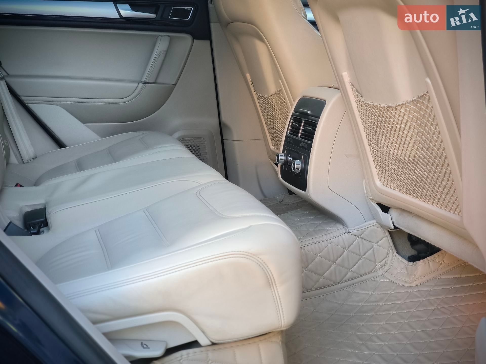 Volkswagen Touareg 2014 VIN WVGZZZ7PZED044873 фото оголошення 173 з 193