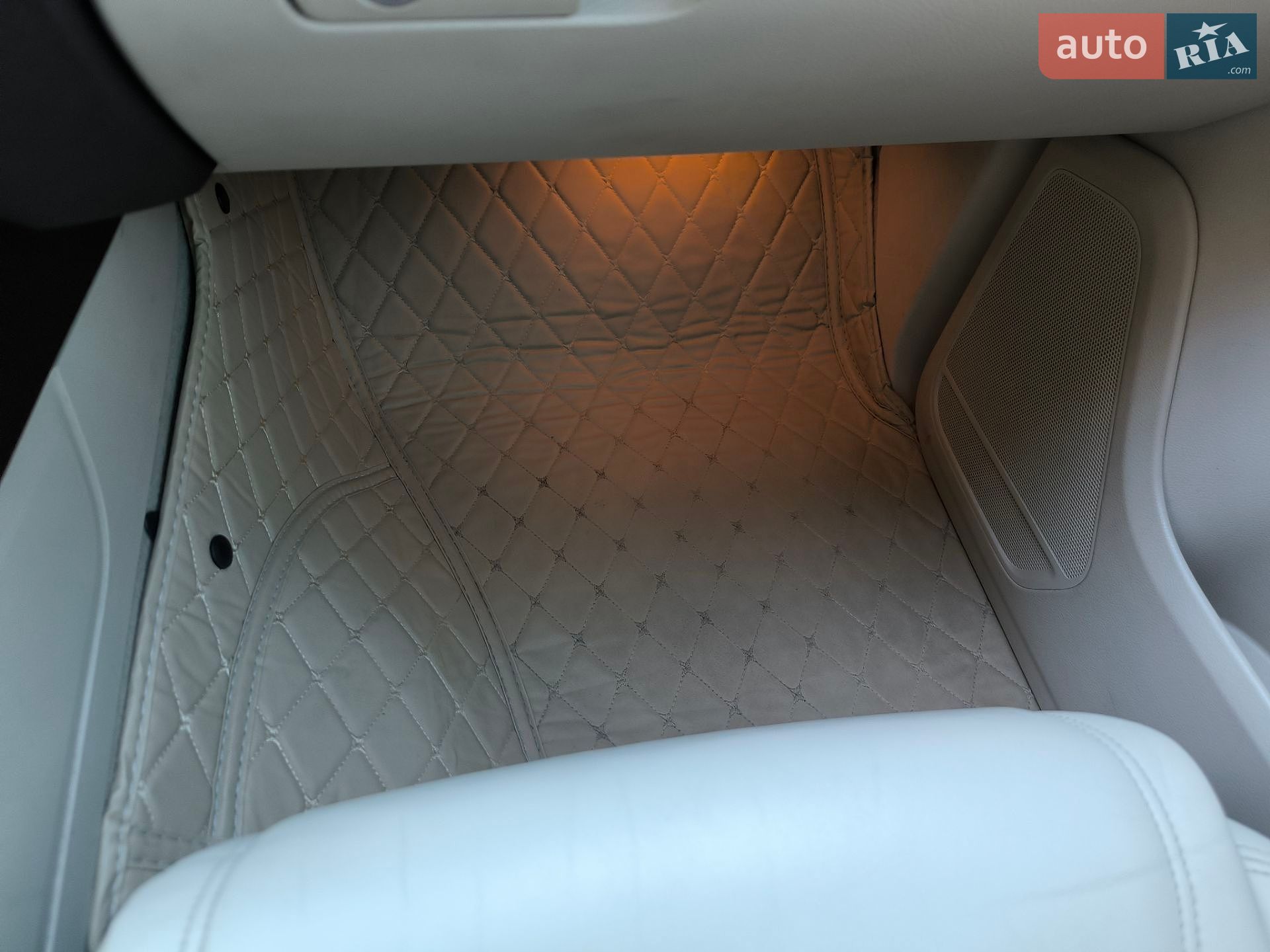 Volkswagen Touareg 2014 VIN WVGZZZ7PZED044873 фото оголошення 171 з 193