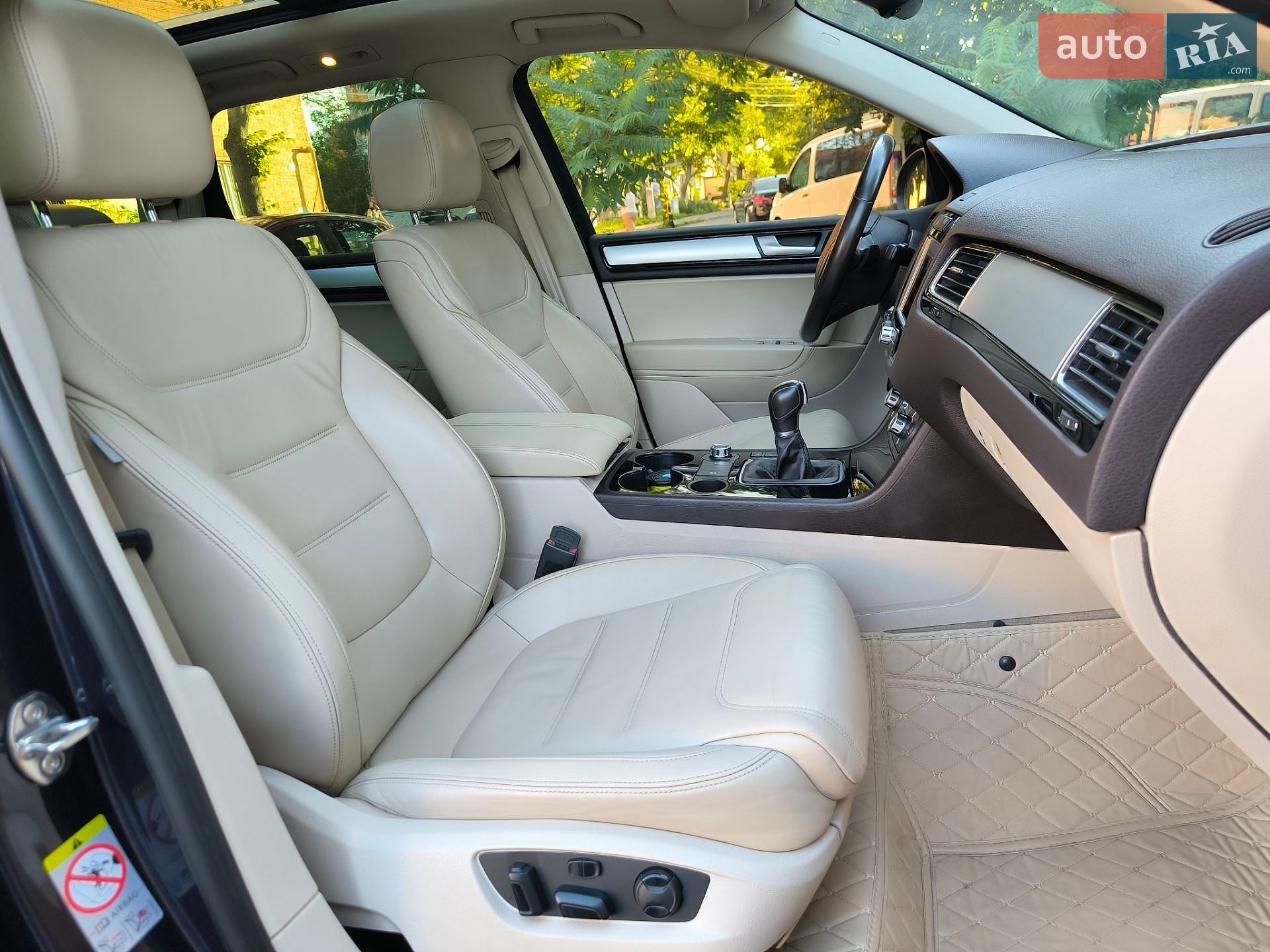 Volkswagen Touareg 2014 VIN WVGZZZ7PZED044873 фото оголошення 70 з 193
