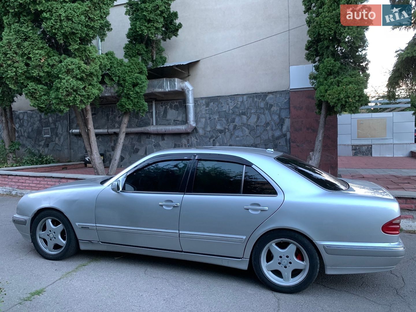 Mercedes-Benz E-Class 2001 VIN WDB2100261B424626 фото оголошення 8 з 30