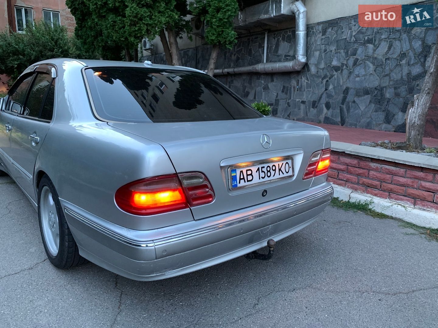 Mercedes-Benz E-Class 2001 VIN WDB2100261B424626 фото оголошення 29 з 30