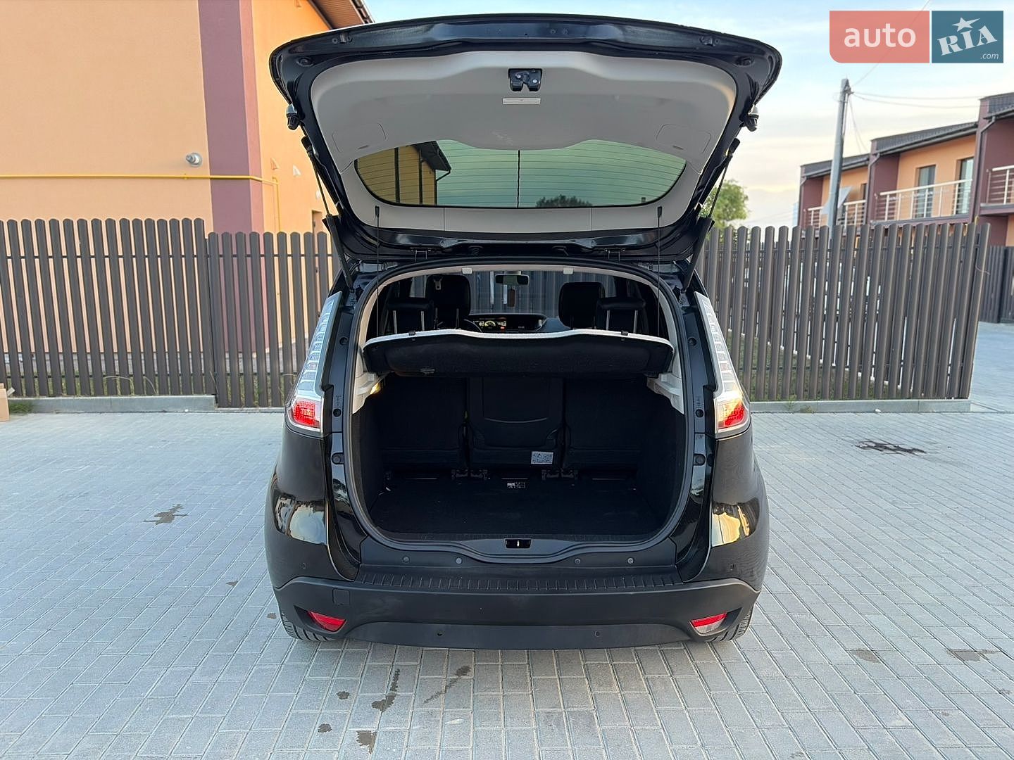 Renault Scenic 2013 VIN VF1JZ090349173572 фото оголошення 18 з 34