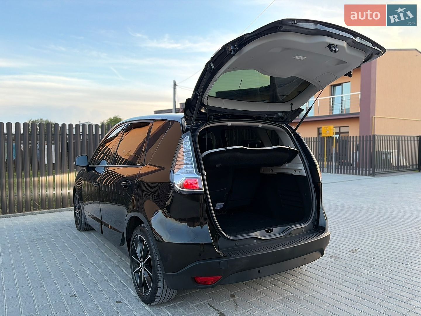 Renault Scenic 2013 VIN VF1JZ090349173572 фото оголошення 20 з 34