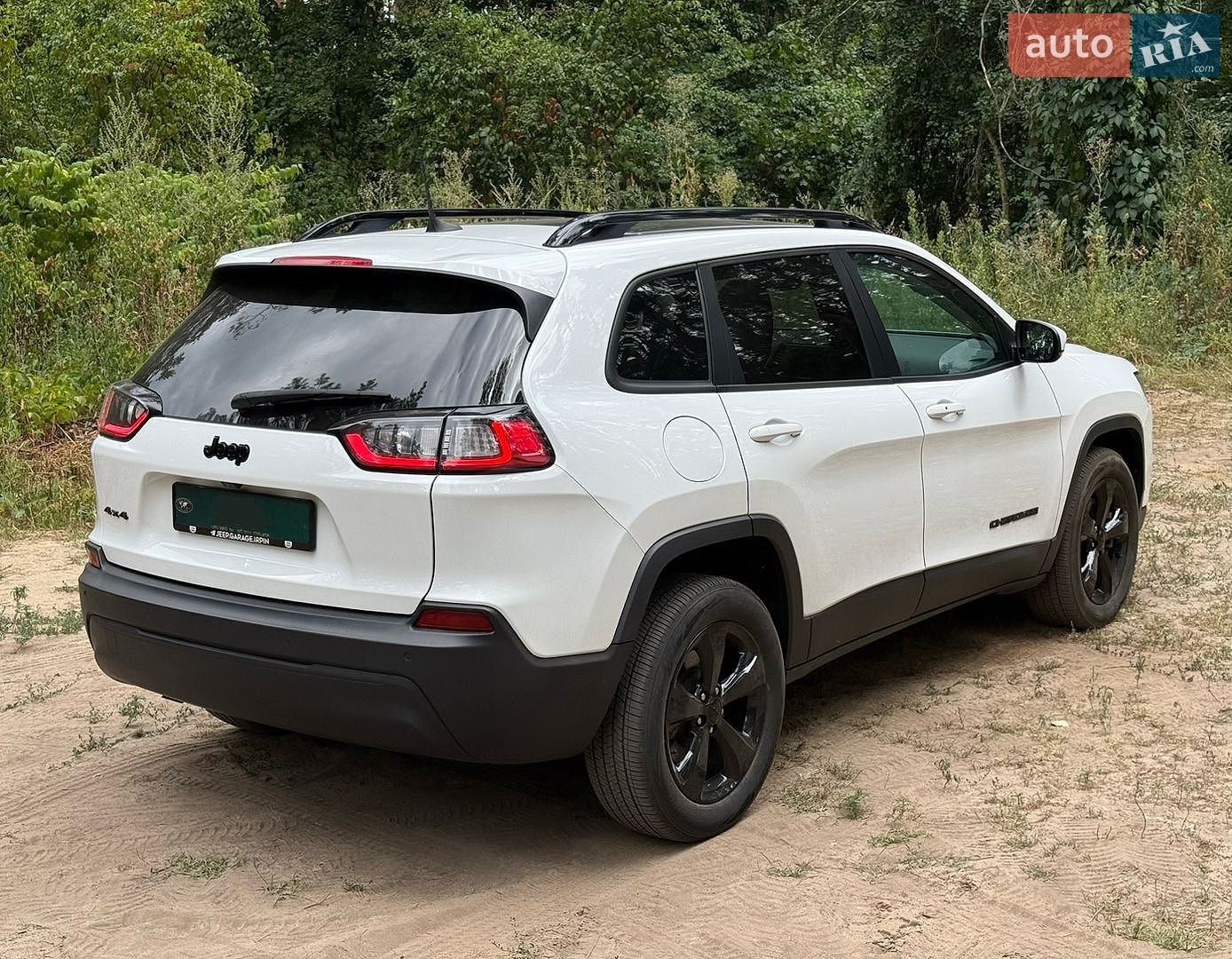 Jeep Cherokee 2019 VIN 1C4PJMLB0LD564034 фото оголошення 4 з 17