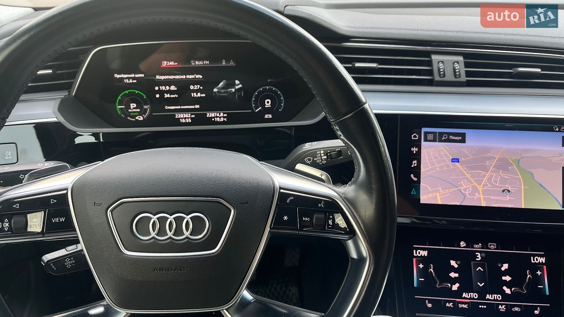 Audi e-tron 2019 VIN WAUZZZGE3LB014239 фото оголошення 23 з 30