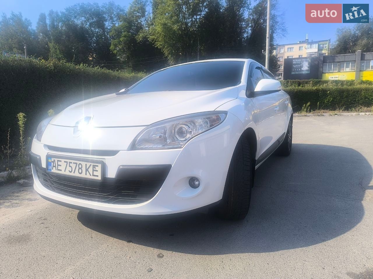 Renault Megane 2009 VIN VF1KZ1V0642390781 фото оголошення 3 з 20