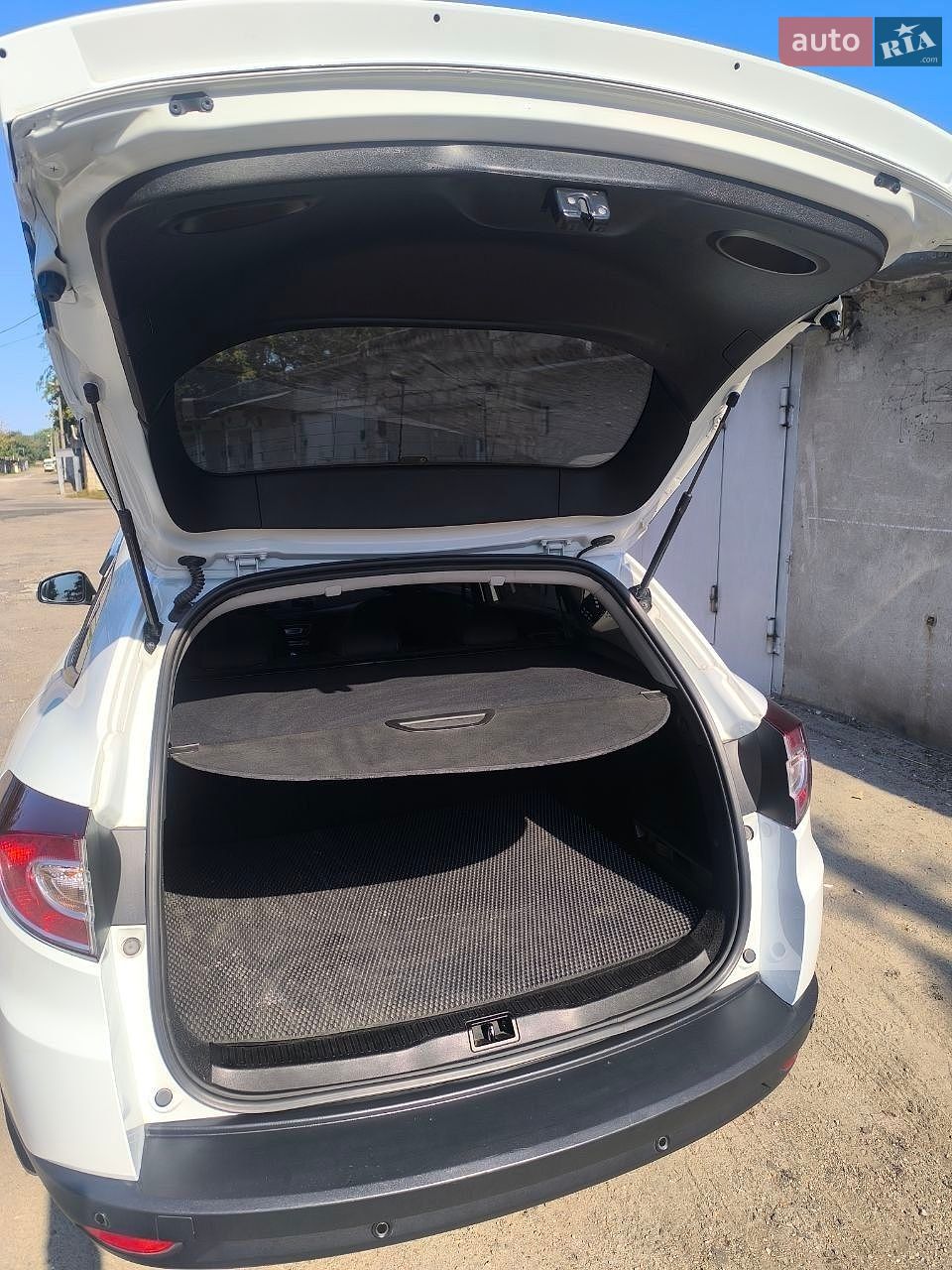 Renault Megane 2009 VIN VF1KZ1V0642390781 фото оголошення 15 з 20