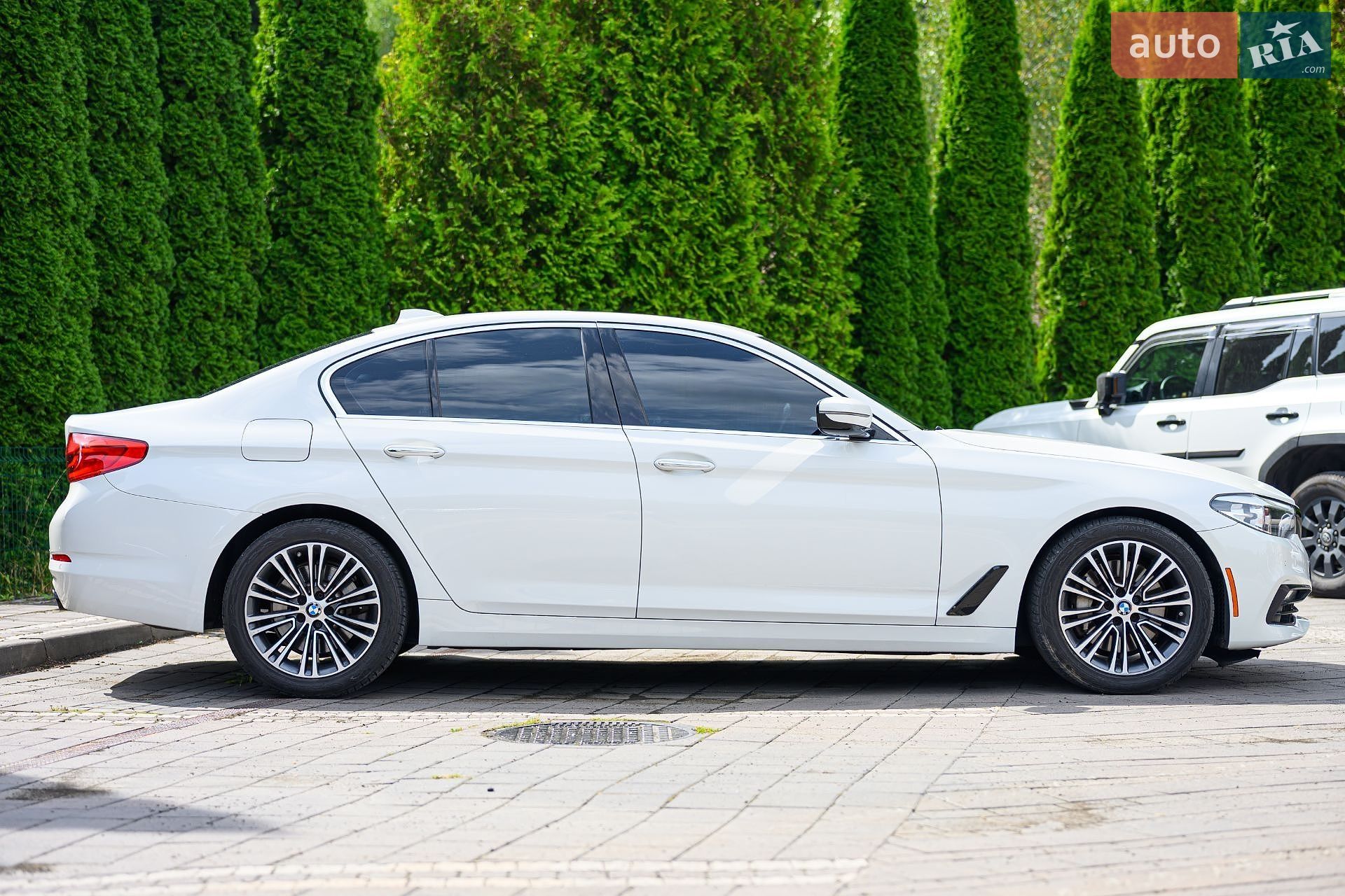 BMW 5 Series 2017 VIN WBAJA5C36HG895028 фото оголошення 26 з 65