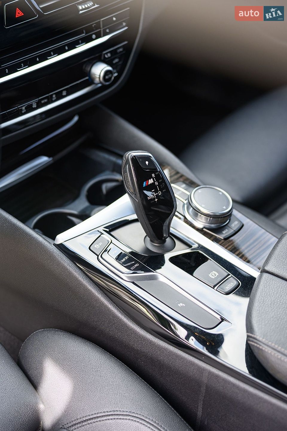 BMW 5 Series 2017 VIN WBAJA5C36HG895028 фото оголошення 46 з 65
