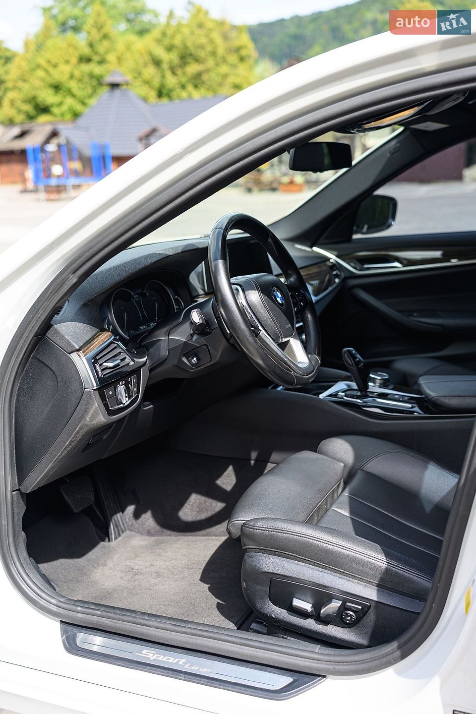 BMW 5 Series 2017 VIN WBAJA5C36HG895028 фото оголошення 51 з 65
