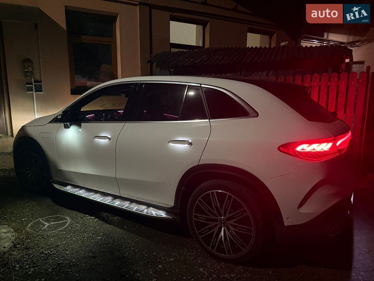 Mercedes-Benz EQE SUV 2023 VIN 4JGGM1CB2PA015413 фото оголошення 104 з 104