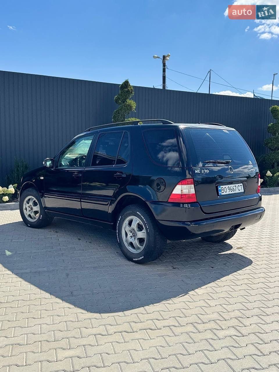 Mercedes-Benz M-Class 2003 VIN WDC1631131A435770 фото оголошення 5 з 15