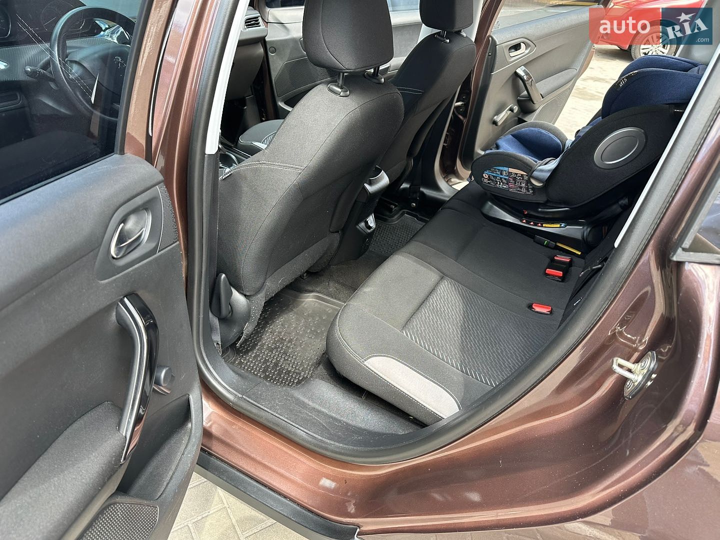 Peugeot 2008 2013 VIN VF3CUHMZ0DY052627 фото оголошення 11 з 16