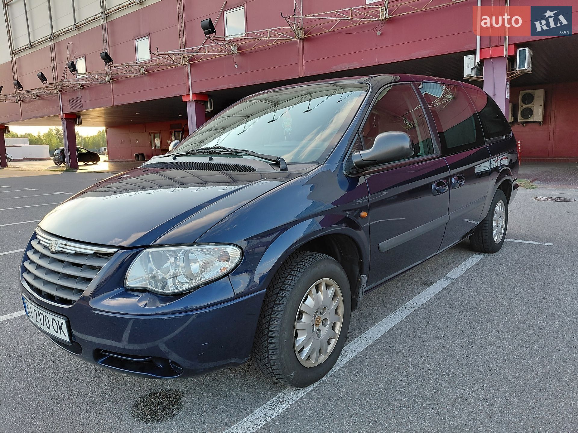 Chrysler Grand Voyager 2005 VIN 1A8GYB5536Y112687 фото оголошення 6 з 13