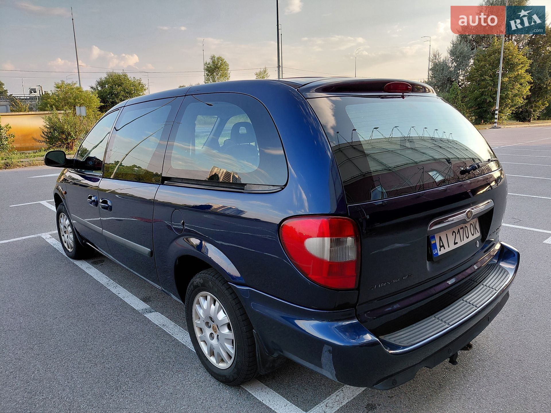 Chrysler Grand Voyager 2005 VIN 1A8GYB5536Y112687 фото оголошення 9 з 13